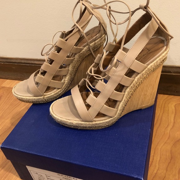 Aquazzura beige leather lace up wedge sandal - Picture 2 of 7